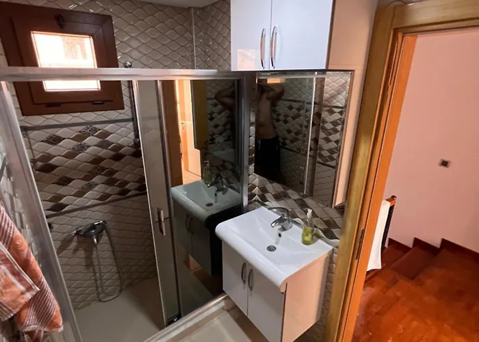 Alacati Muestakil Havuzlu فيلة *